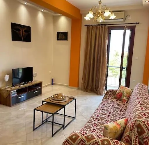 Eirini House Apartament *