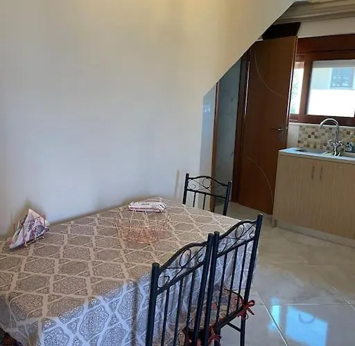 Eirini House Leonídion